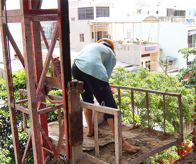 Trong làm việc trên cao