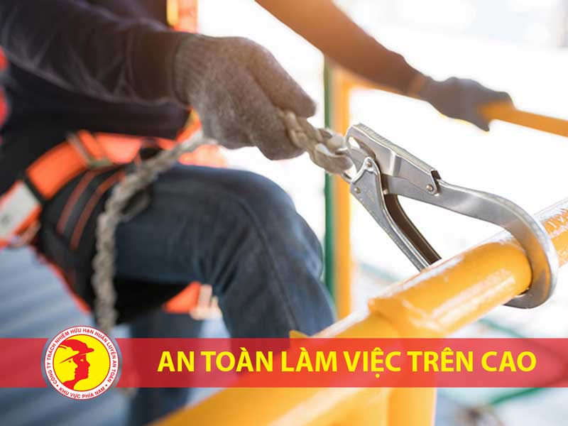 Huấn luyện an toàn khi làm việc trên cao nhóm 3